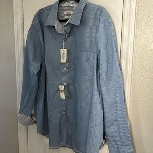 Van Heusen dress shirt. Slim fit.